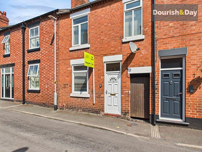3 Bedroom Terraced House For Sale In Victoria Street, Stone, ST15