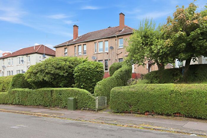 2 Bedroom Flat For Sale In Young Terrace, Glasgow, G21