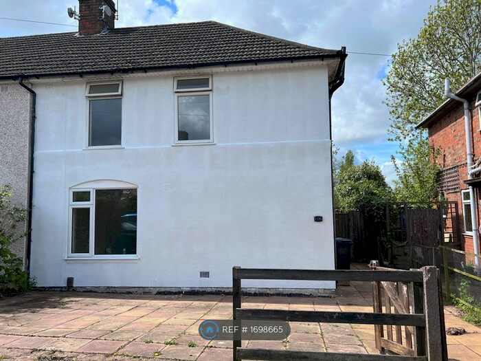 3 Bedroom Semi-Detached House To Rent In Heather Road, Leicester, LE2