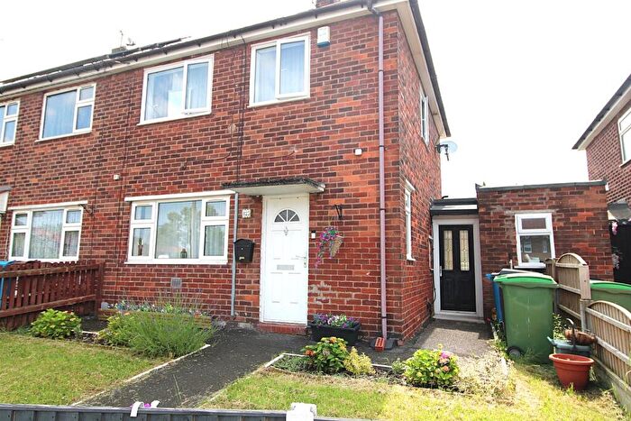 2 Bedroom Semi-Detached House To Rent In Marlborough Drive, Failsworth, Manchester, M35