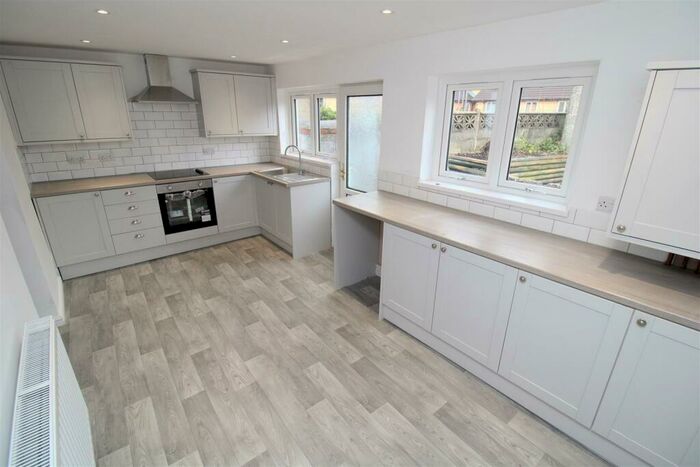 3 Bedroom End Of Terrace House To Rent In Manest Street, Tredegar, NP22