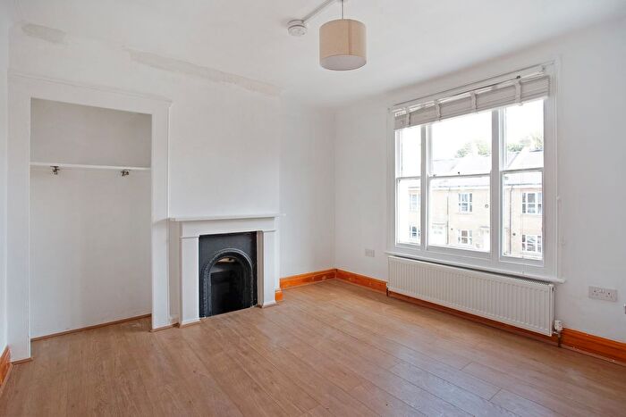 3 Bedroom Terraced House For Sale In Christchurch Way, London, SE10