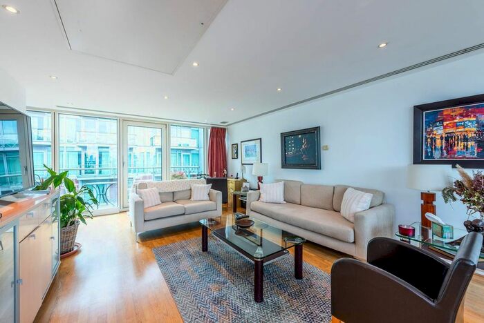 2 Bedroom Flat To Rent In Albert Embankment, Waterloo, London, SE1