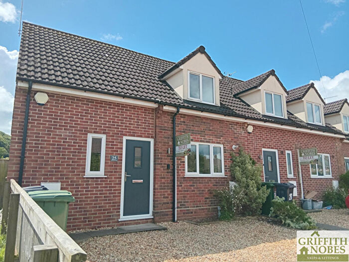 3 Bedroom Terraced House To Rent In Marment Road, Dursley, Gloucestershire, GL11