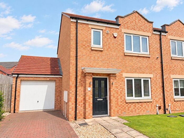 3 Bedroom Semi-Detached House For Sale In Brookdale, Sunderland, Tyne & Wear, SR3