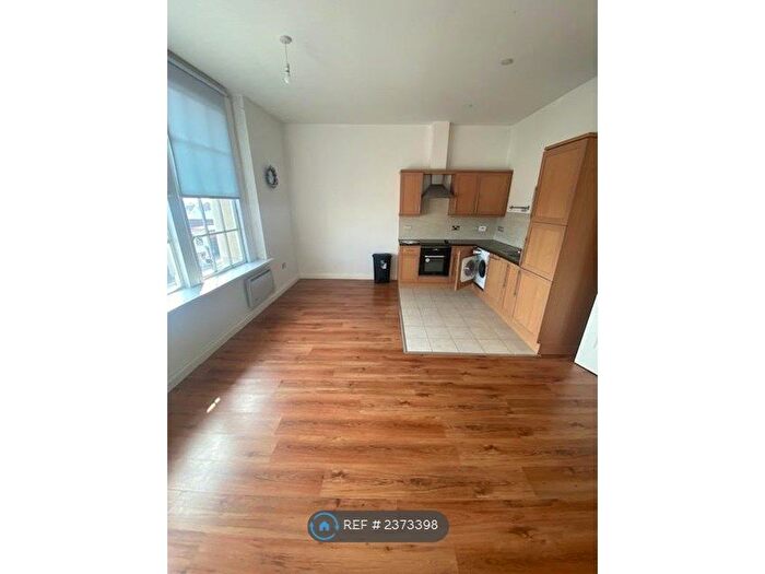 2 Bedroom Flat To Rent In Park Tower, Hartlepool, TS24