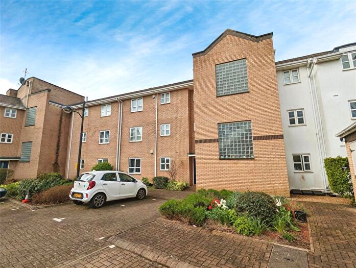 2 Bedroom Apartment To Rent In Parkland Place, Wren Way, Bicester, OX26