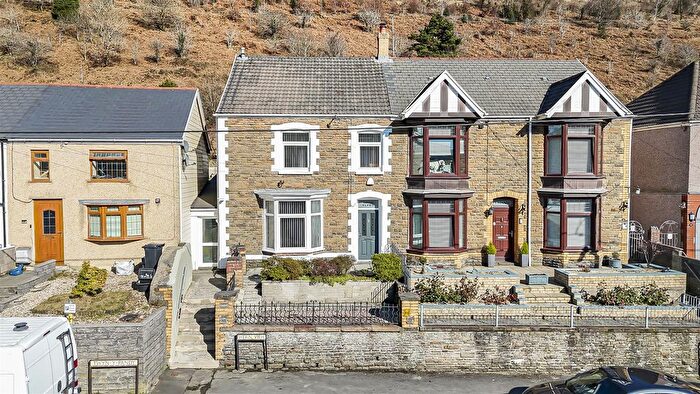4 Bedroom Semi-Detached House For Sale In Wern View, Pontrhydyfen, Port Talbot, SA12