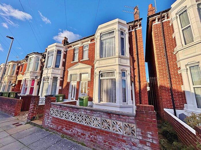 3 Bedroom End Of Terrace House For Sale In Oriel Road, North End, PO2