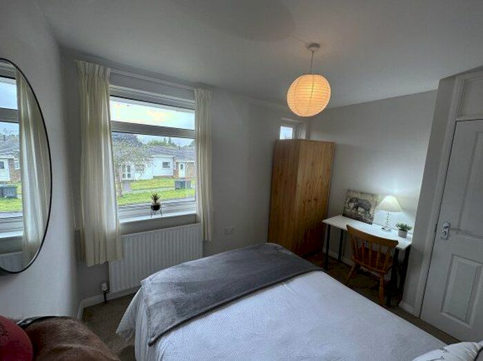 5 Bedroom Detached House To Rent In Kemsing Gardens, Canterbury, Kent, CT2