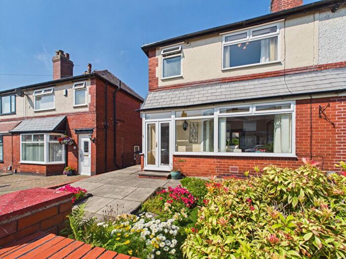 3 Bedroom Semi Detached House For Sale In Melrose Avenue, Bolton, BL1