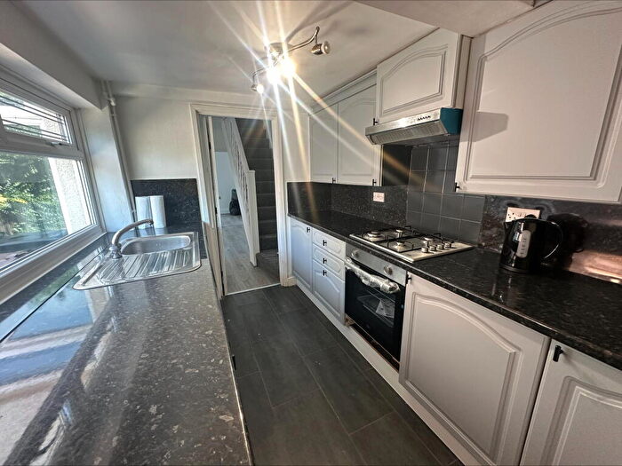 2 Bedroom End Of Terrace House To Rent In Liverpool Road South, Maghull, L31