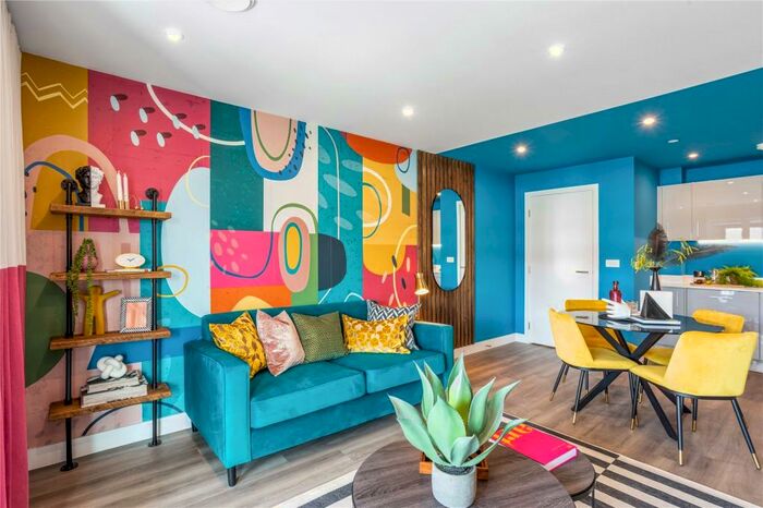 2 Bedroom Apartment For Sale In Timberworks, Cromwell Rd, CB1