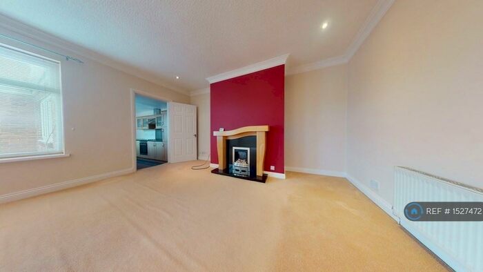 2 Bedroom Flat To Rent In Leighton Street, South Shields, NE33