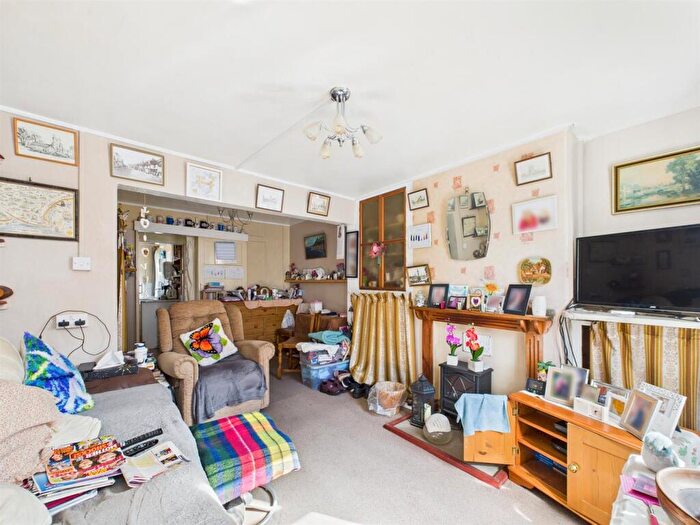 3 Bedroom Terraced House For Sale In Church Street, Louth, LN11