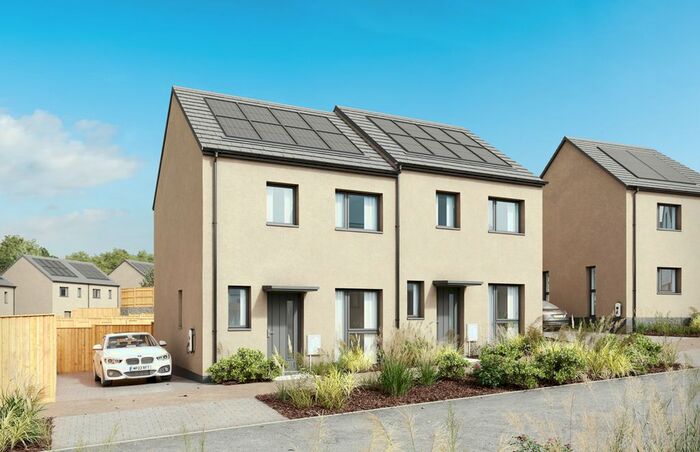 2 Bedroom Semi-detached House For Sale In Heol Y Creyr Bach, Swansea, SA4