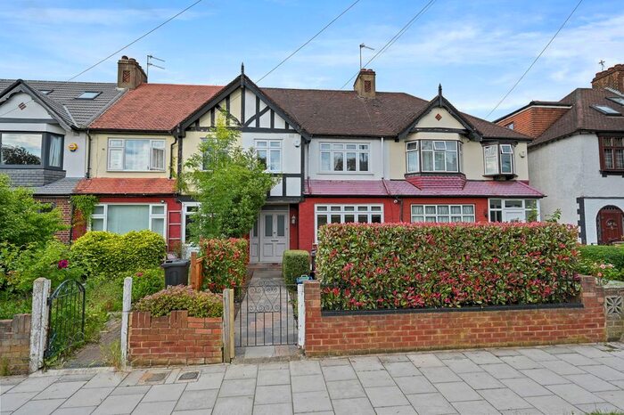 4 Bedroom Terraced House To Rent In Syon Lane, Isleworth, TW7