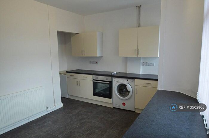 2 Bedroom Terraced House To Rent In Mealhouse Lane, Atherton, Manchester, M46