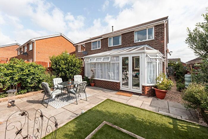 3 Bedroom Semi-Detached House For Sale In Balmoral Drive, Knottingley, WF11