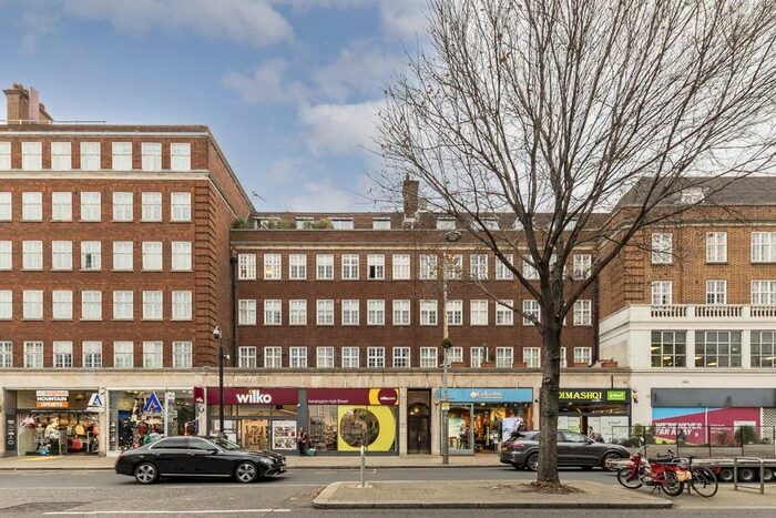 4 Bedroom Flat To Rent In Kensington High Street, London W8