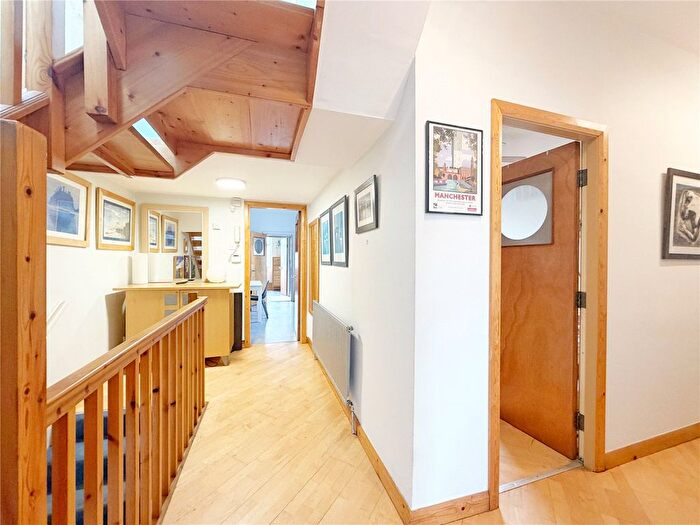4 Bedroom Flat For Sale In Waterloo Road, Cheetwood, Manchester, M8