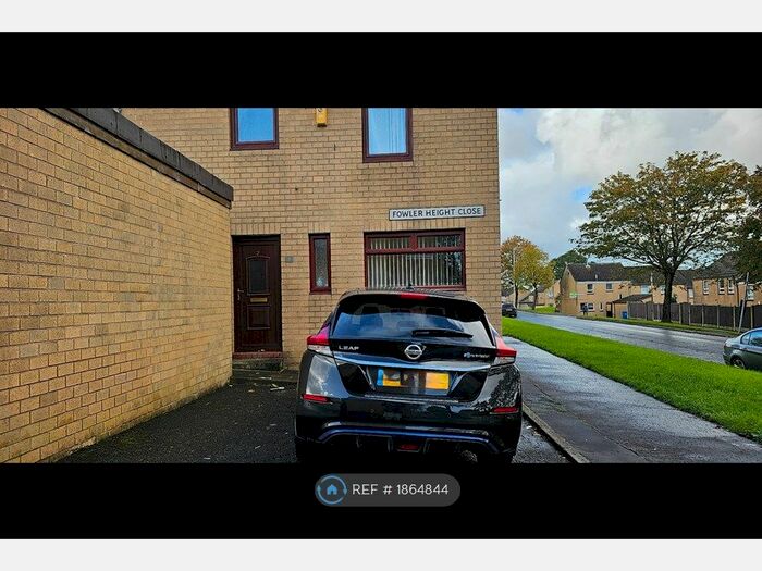 3 Bedroom End Of Terrace House To Rent In Fowler Height Close, Blackburn, BB2