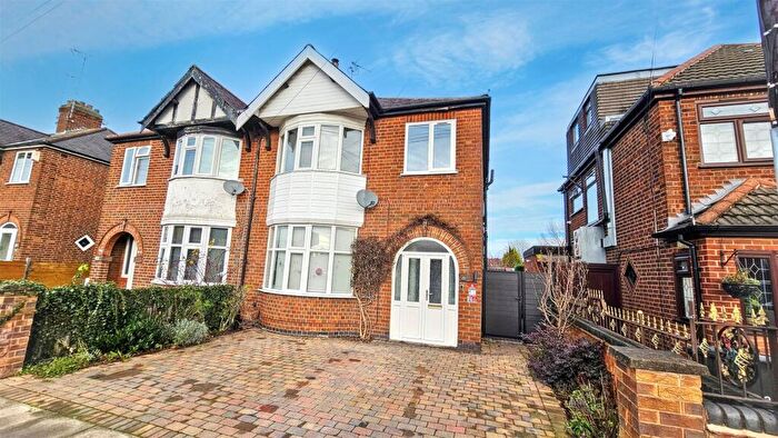 3 Bedroom Semi Detached House For Sale In Glenfield Road, Leicester, LE3