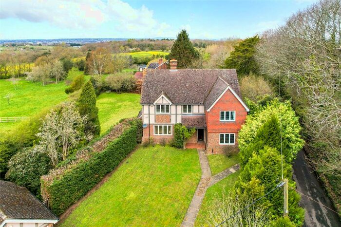 5 Bedroom Detached House For Sale In Skeet Hill Lane, Chelsfield, Kent, BR6