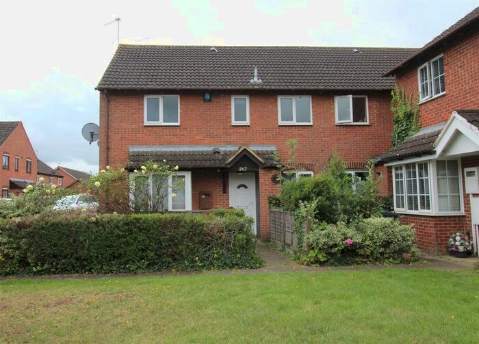 2 Bedroom End Of Terrace House To Rent In Senwick Drive, Wellingborough, NN8