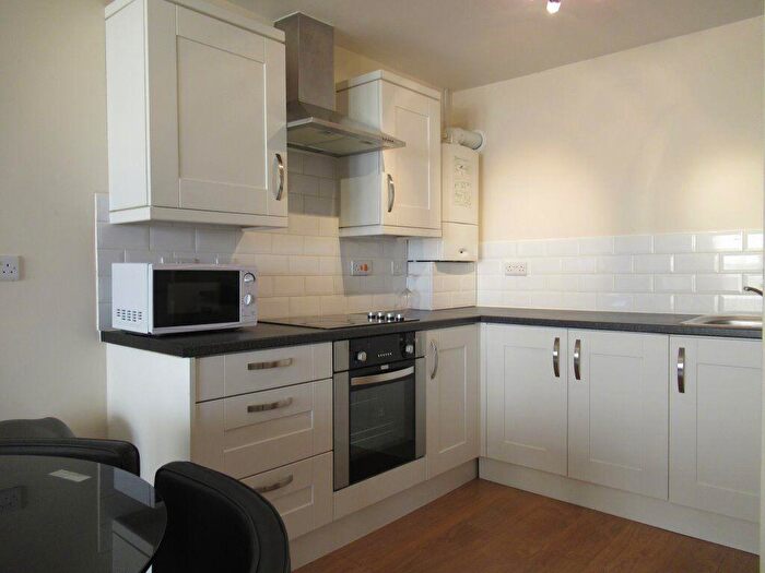 2 Bedroom Flat To Rent In Old High Street, OX3