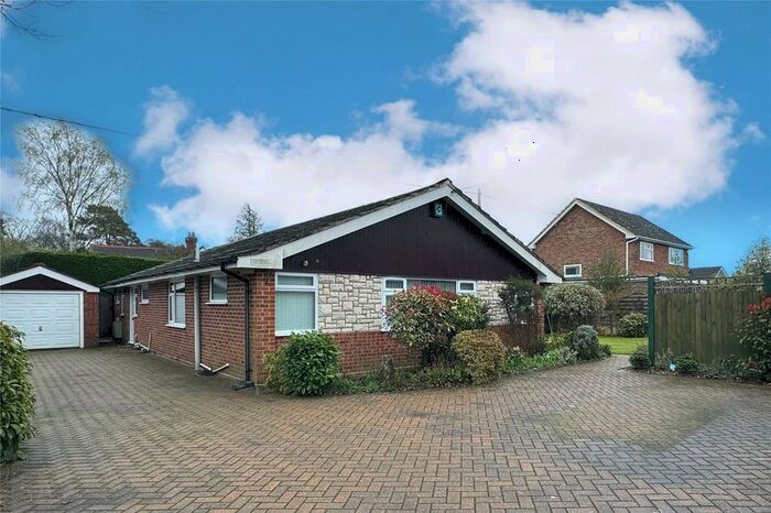 4 Bedroom Detached House For Sale In Back Lane, Bucks Horn Oak, Farnham, Surrey, GU10