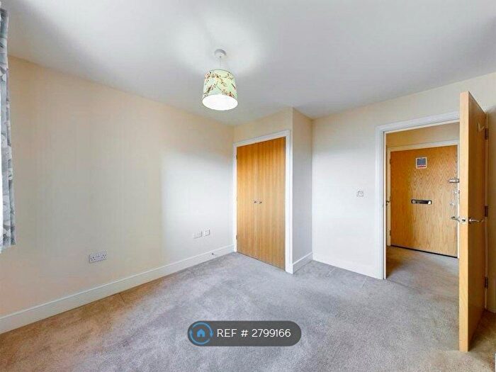 1 Bedroom Flat To Rent In Hart St, Maidstone, ME16