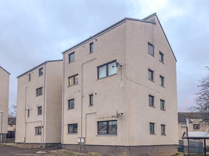2 Bedroom Flat To Rent In Threewells Drive, Forfar, Angus, DD8