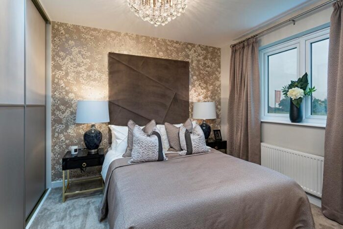 4 Bedroom Detached House For Sale In Oatslie Road, Auchendinny, Penicuik, Midlothian, EH26