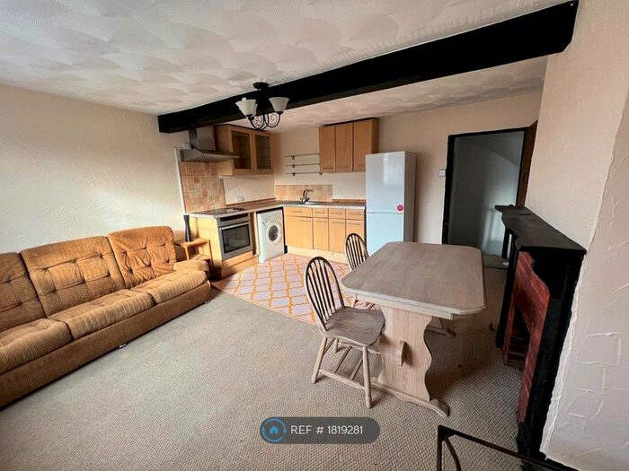 1 Bedroom Flat To Rent In Radlett Road, Frogmore, St. Albans, AL2