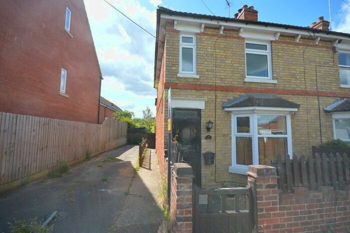 2 Bedroom End Of Terrace House To Rent In Park Road, Raunds, NN9