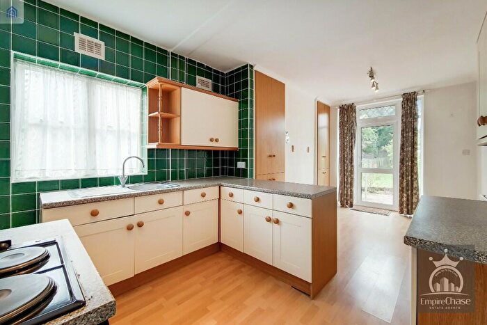4 Bedroom Detached House For Sale In Amery Road, Pebworth Estate, Harrow, Middlesex, HA1