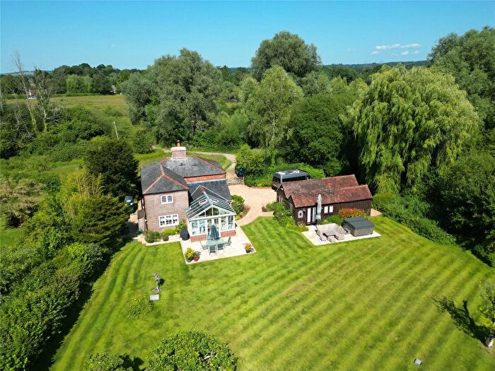 4 Bedroom Country House For Sale In Breamore, Fordingbridge, Hampshire, SP6