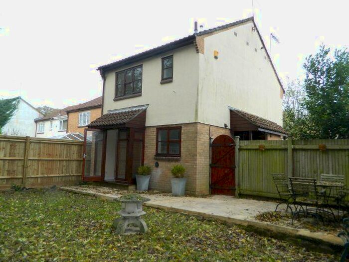 1 Bedroom Property To Rent In Dobson Road, Crawley, RH11