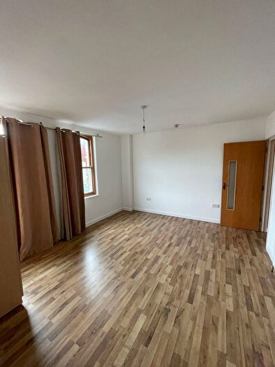 1 Bedroom Flat To Rent In Stokes Croft, Bristol, BS1