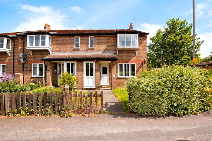 2 Bedroom Flat For Sale In Bailey Court, Northallerton, North Yorkshire, DL7