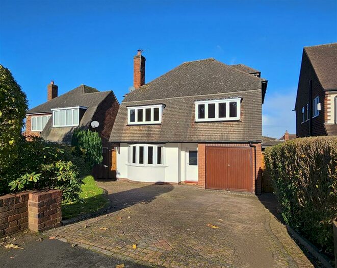 4 Bedroom Detached House To Rent In The Grove, Little Aston, Sutton Coldfield, B74