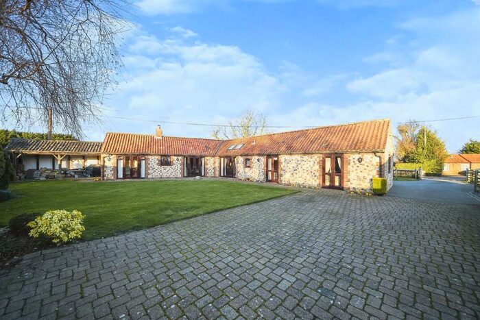 3 Bedroom Detached Bungalow For Sale In Docking Road, Ringstead, Hunstanton, PE36