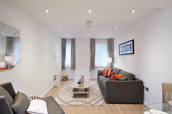 1 Bedroom Apartment To Rent In Wharf Road, London, N1