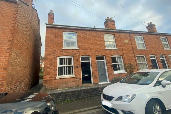 3 Bedroom Terraced House To Rent In Spring Lane, Worcester WR5