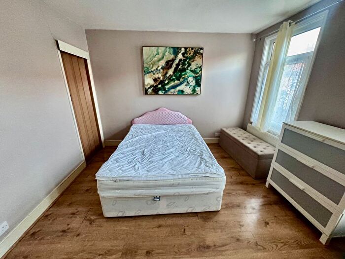 3 Bedroom Terraced House To Rent In Selby Road, London, E13