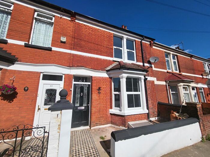 4 Bedroom Terraced House To Rent In Chester Road, Gillingham, ME7