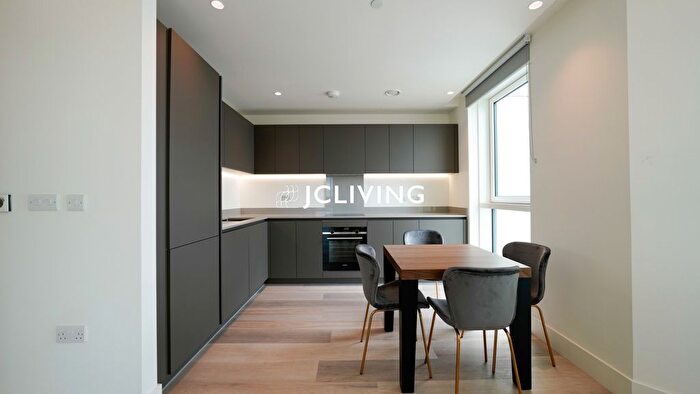 2 Bedroom Flat To Rent In Anthology, London, N17