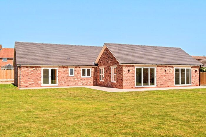 4 Bedroom Bungalow For Sale In Pond Street, Great Gonerby, Grantham, Lincolnshire, NG31