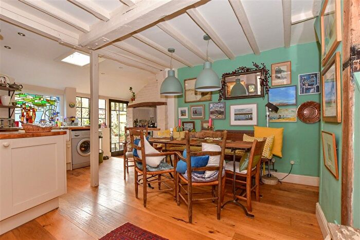 3 Bedroom Terraced House For Sale In Golden Square, Tenterden, Kent, TN30